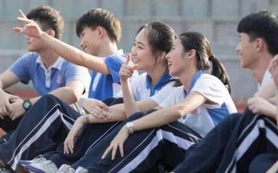 初中200多分可以上什么中專技校？