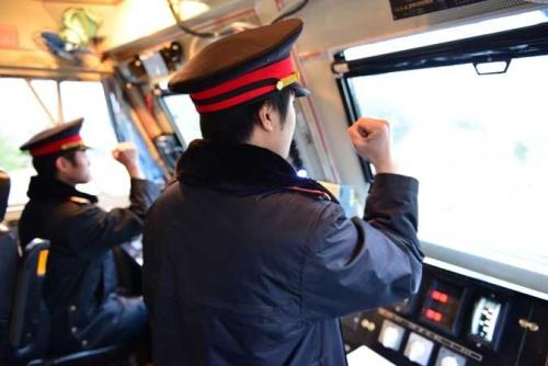 石家莊東華鐵路學(xué)?；疖囁緳C(jī)專業(yè)需要考證嗎？