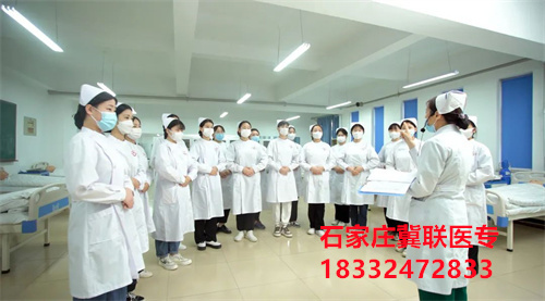 初中學醫(yī)護專業(yè)上3+3好還是3+2好？